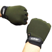 Load image into Gallery viewer, 2017 Men Cycling Gloves Half Finger Bicycle Gloves Non-slip Anti-skid Soft Breathable Cycling Mittens Fitness Sports #EW
